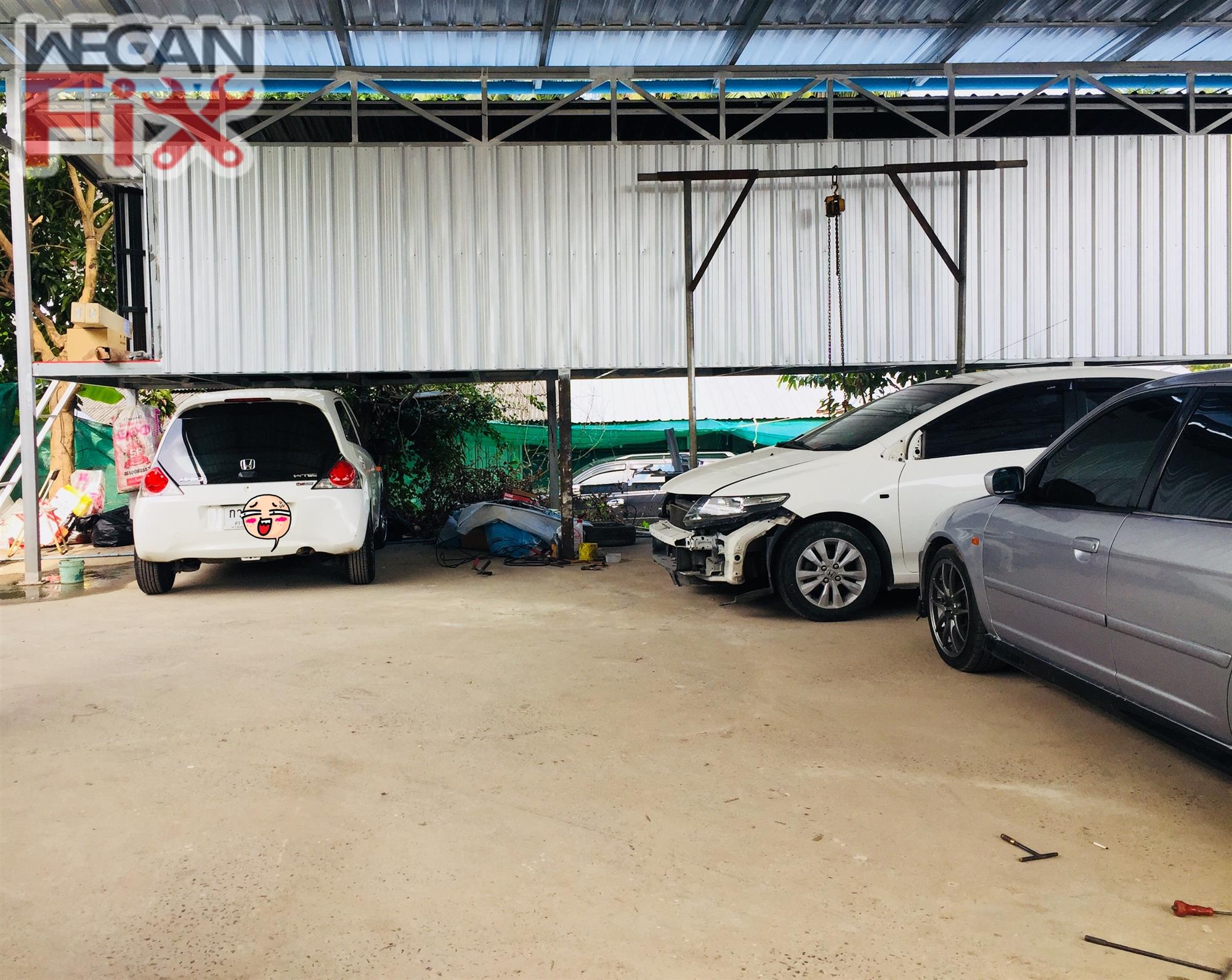 ที่จอดรถรอส่งคืนลูกค้า