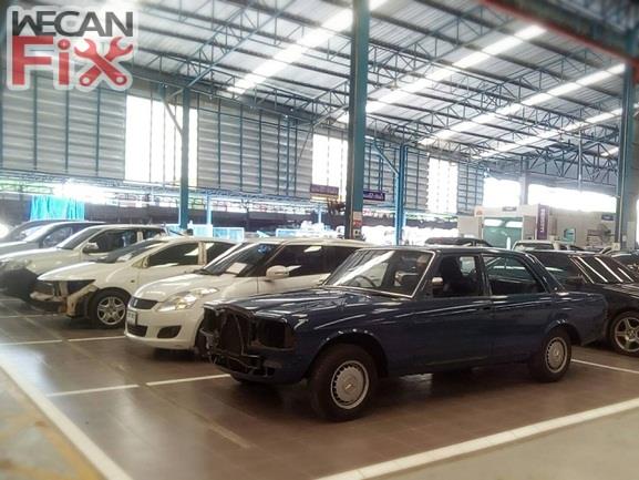 ที่จอดรถรอส่งคืนลูกค้า