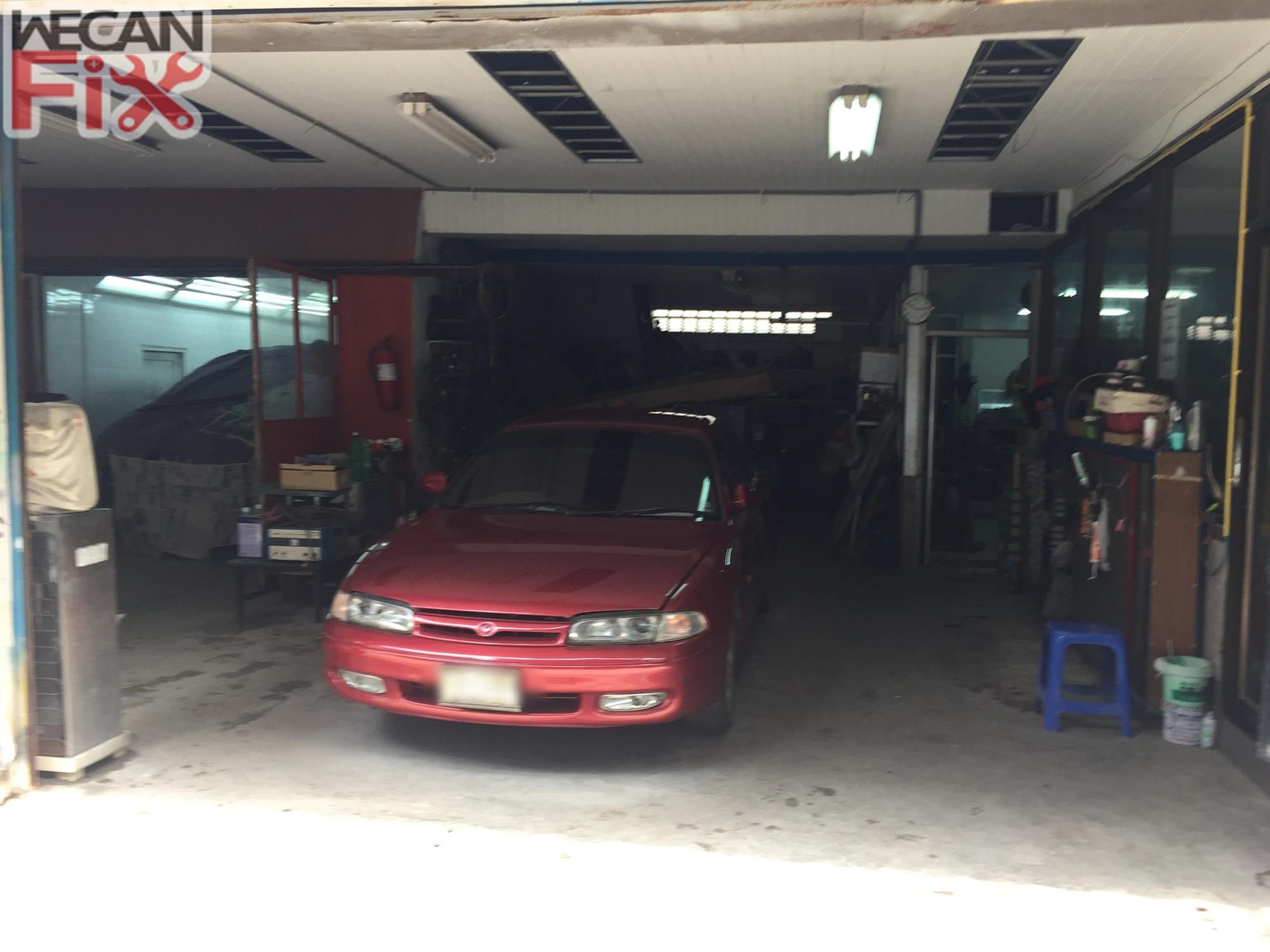 ที่จอดรถรอส่งคืนลูกค้า