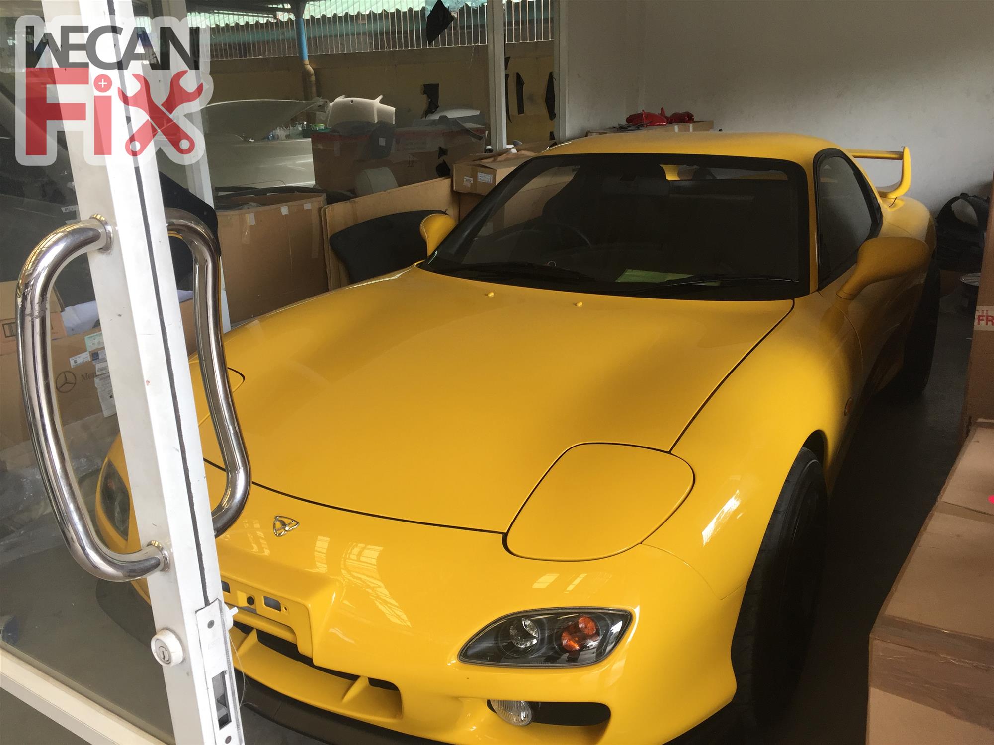 ที่จอดรถรอส่งคืนลูกค้า