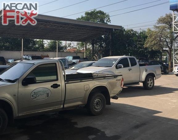 ที่จอดรถรอส่งคืนลูกค้า