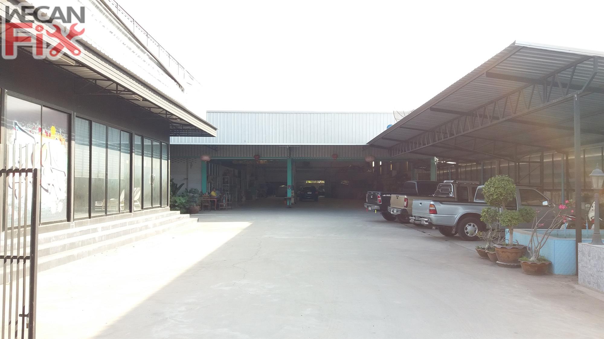 garage image 4