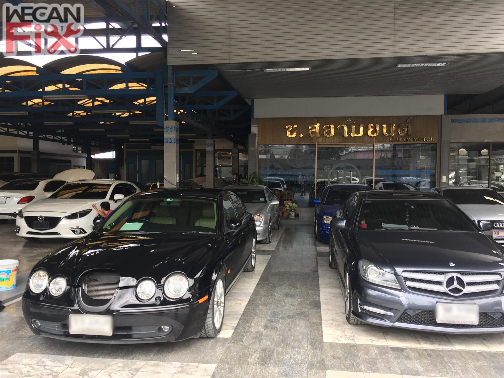 ที่จอดรถรอส่งคืนลูกค้า