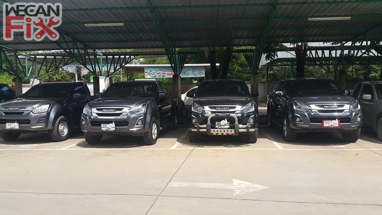 ที่จอดรถรอส่งคืนลูกค้า