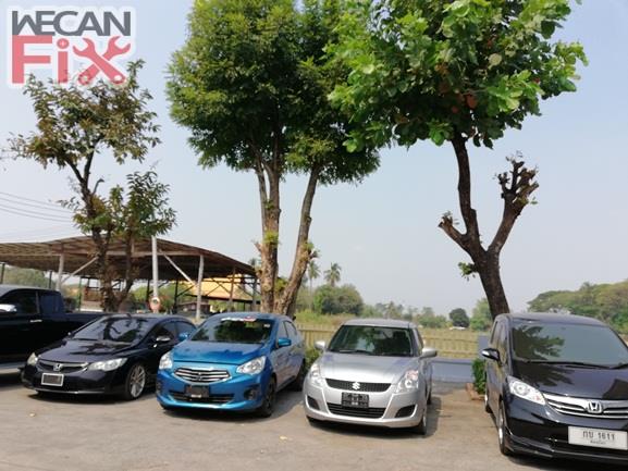 ที่จอดรถรอส่งคืนลูกค้า