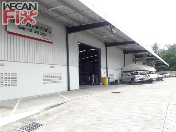 ที่จอดรถรอส่งคืนลูกค้า