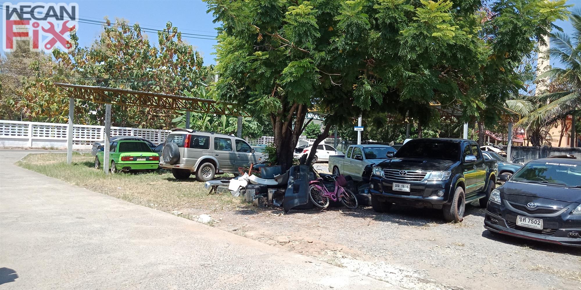 ที่จอดรถรอส่งคืนลูกค้า