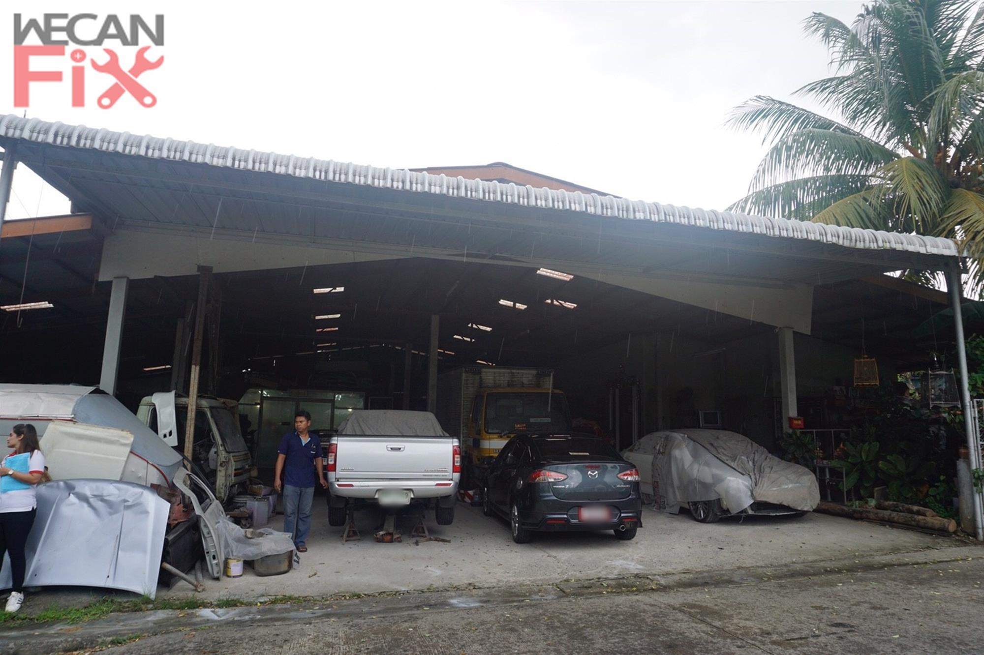 ที่จอดรถรอส่งคืนลูกค้า