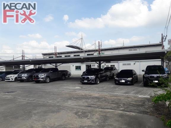 ที่จอดรถรอส่งคืนลูกค้า