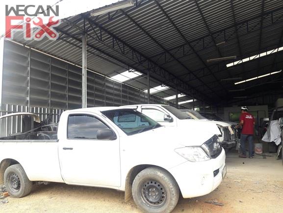 ที่จอดรถรอส่งคืนลูกค้า