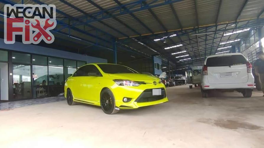 ที่จอดรถรอส่งคืนลูกค้า