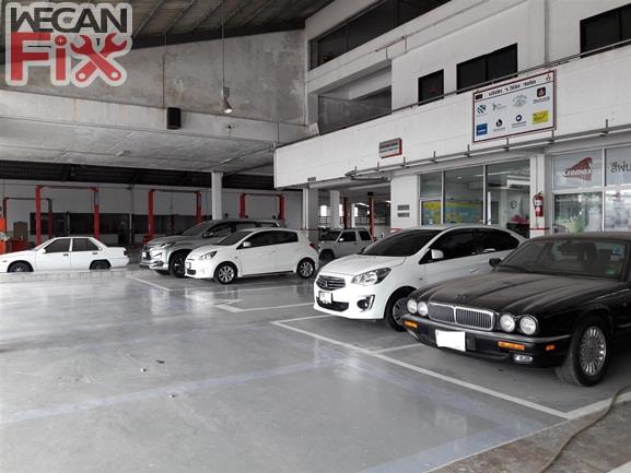 ที่จอดรถรอส่งคืนลูกค้า