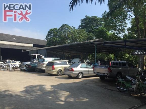 ที่จอดรถรอส่งคืนลูกค้า