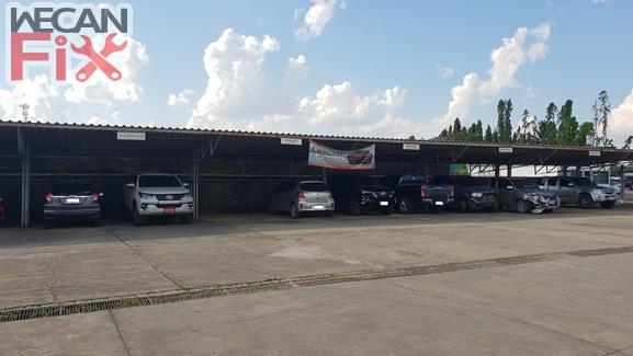 ที่จอดรถรอส่งคืนลูกค้า