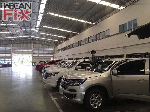 ที่จอดรถรอส่งคืนลูกค้า