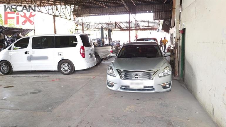 ที่จอดรถรอส่งคืนลูกค้า