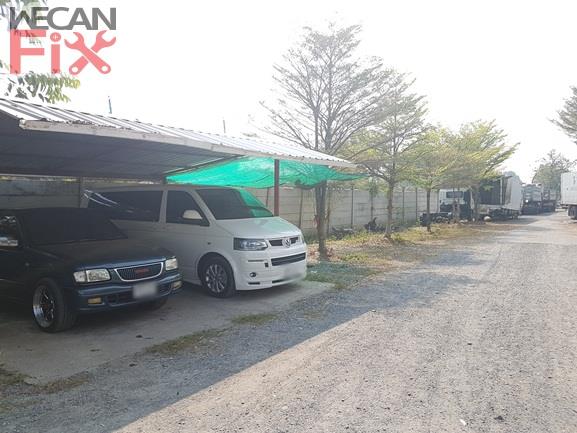 ที่จอดรถรอส่งคืนลูกค้า