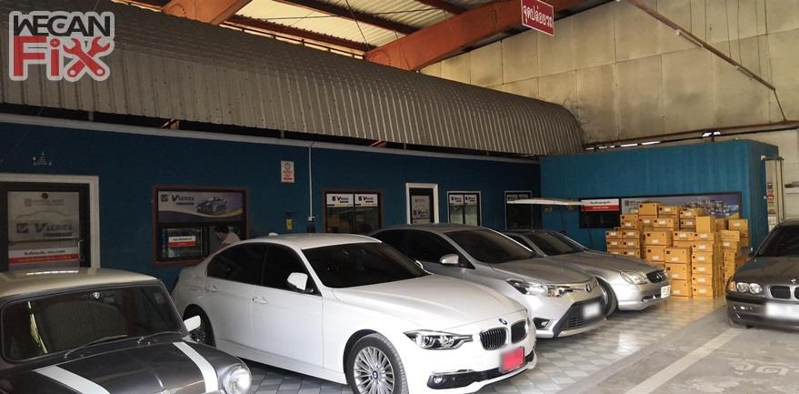 ที่จอดรถรอส่งคืนลูกค้า