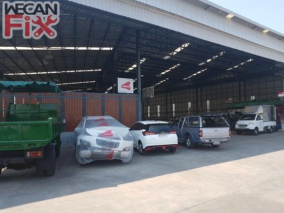 ที่จอดรถรอส่งคืนลูกค้า