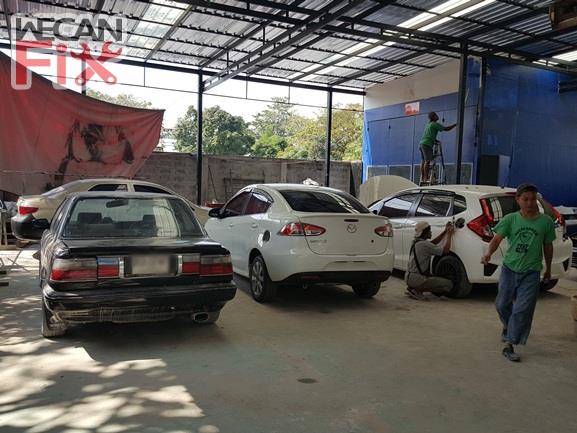 ที่จอดรถรอส่งคืนลูกค้า