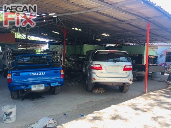 ที่จอดรถรอส่งคืนลูกค้า