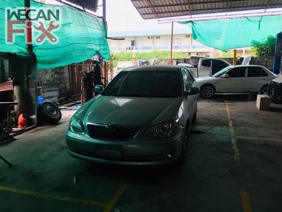 ที่จอดรถรอส่งคืนลูกค้า