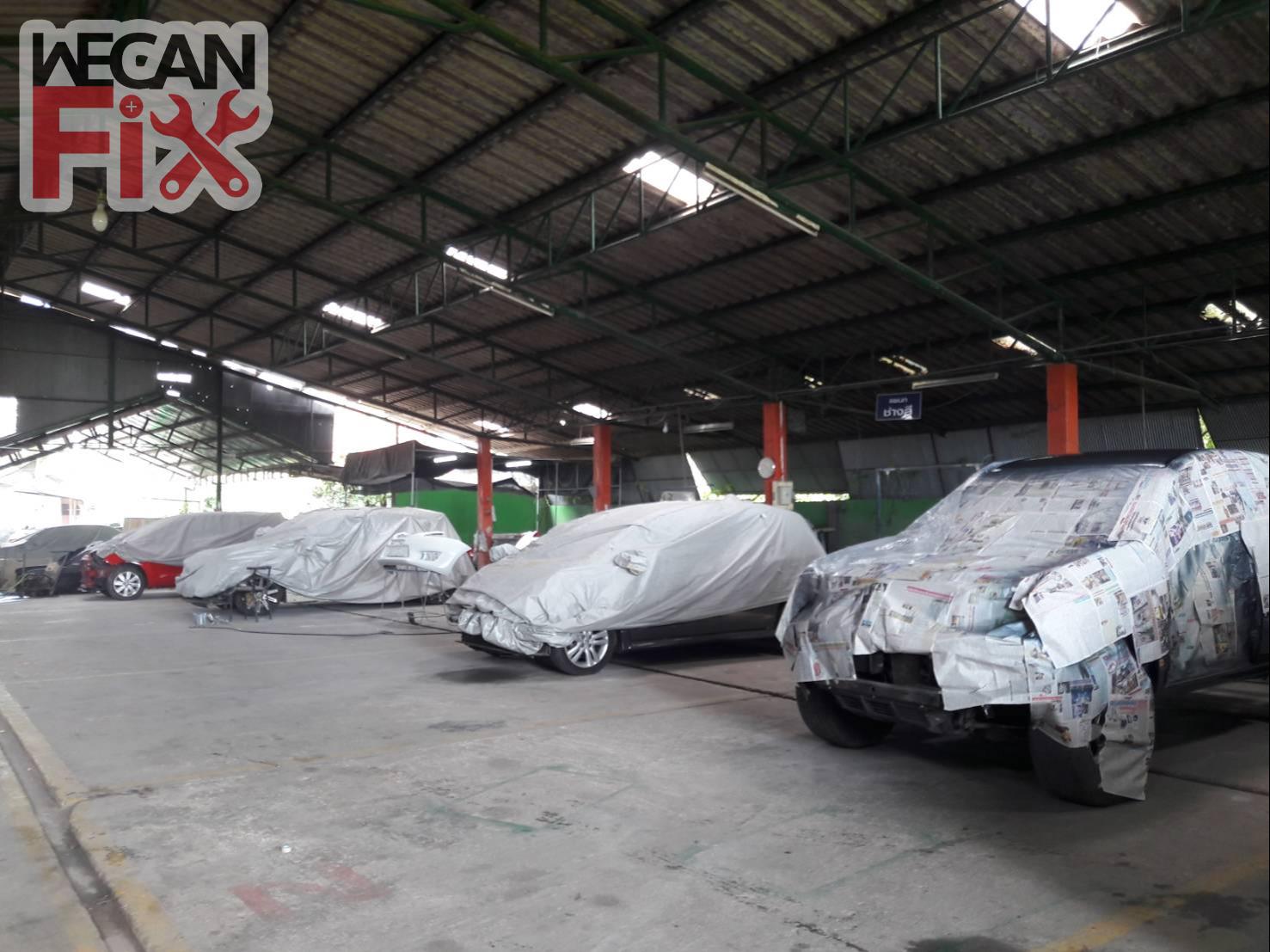 ที่จอดรถรอส่งคืนลูกค้า