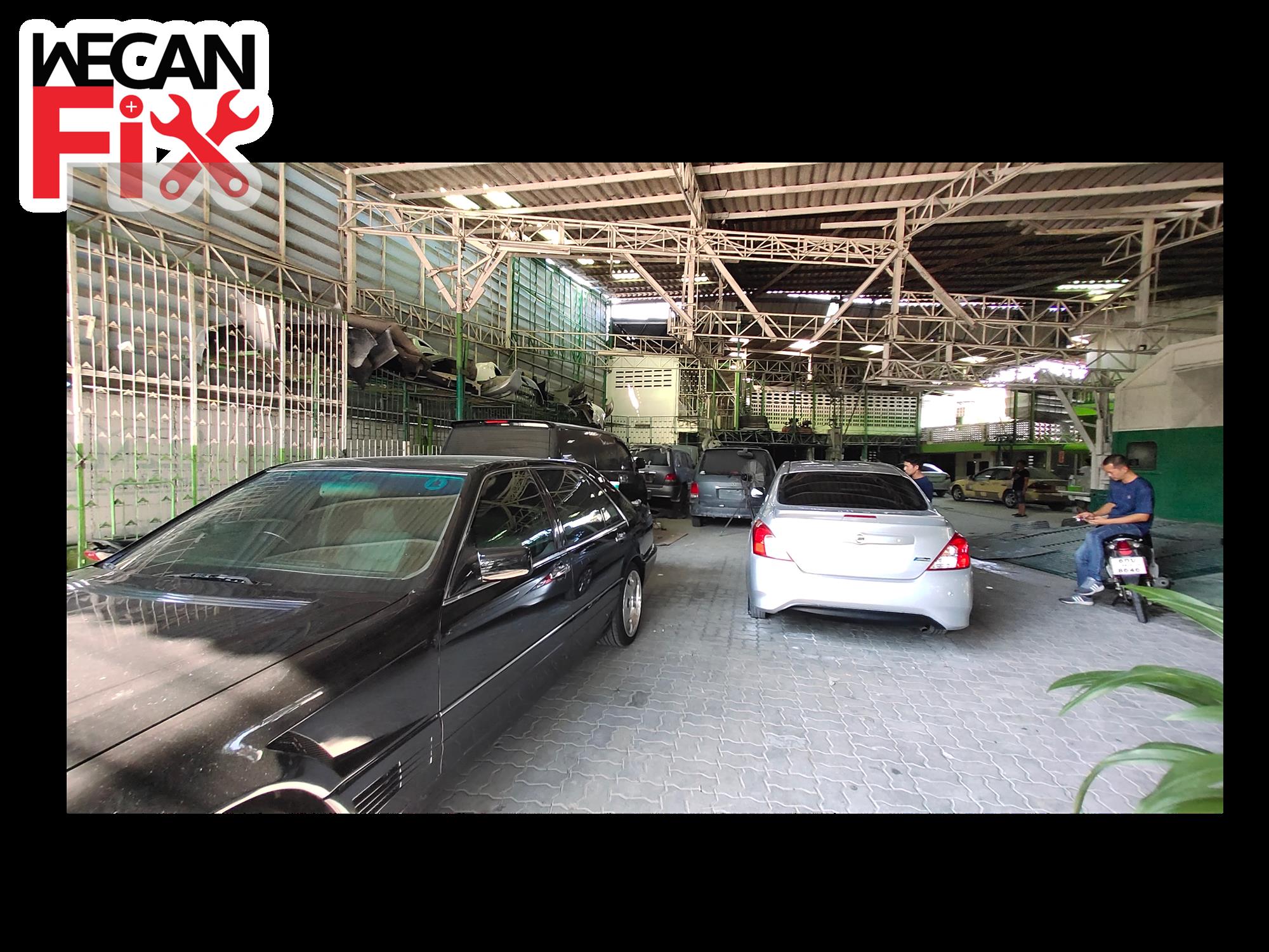 ที่จอดรถรอส่งคืนลูกค้า