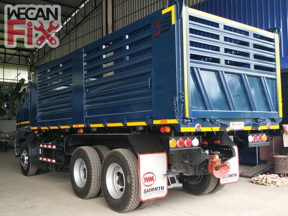 ที่จอดรถรอส่งคืนลูกค้า