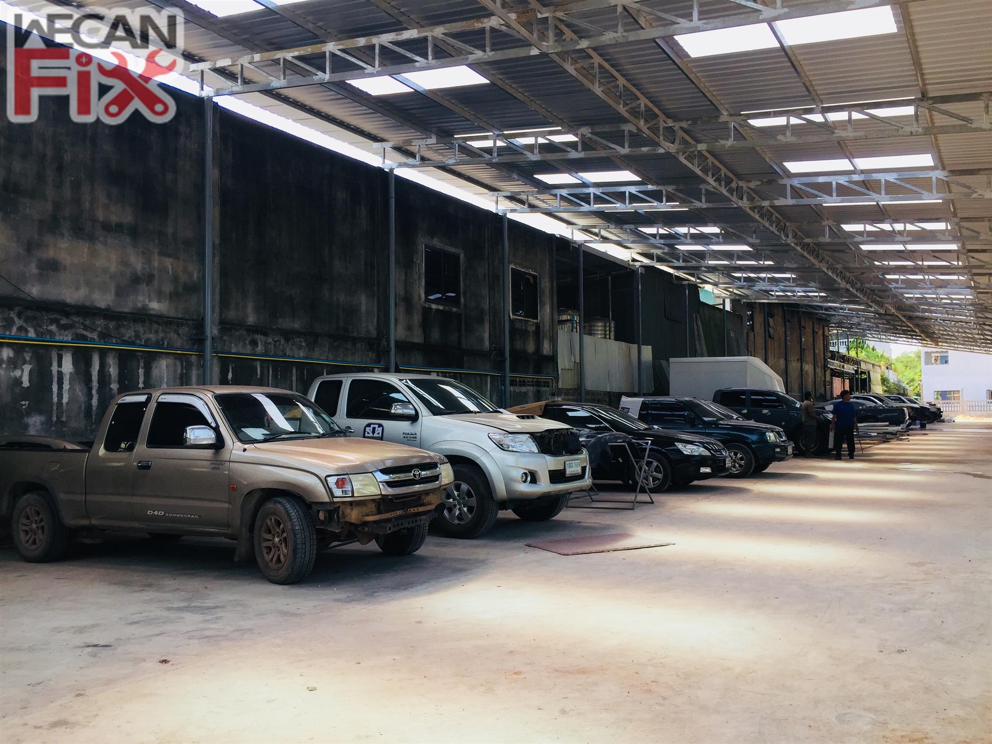 ที่จอดรถรอส่งคืนลูกค้า