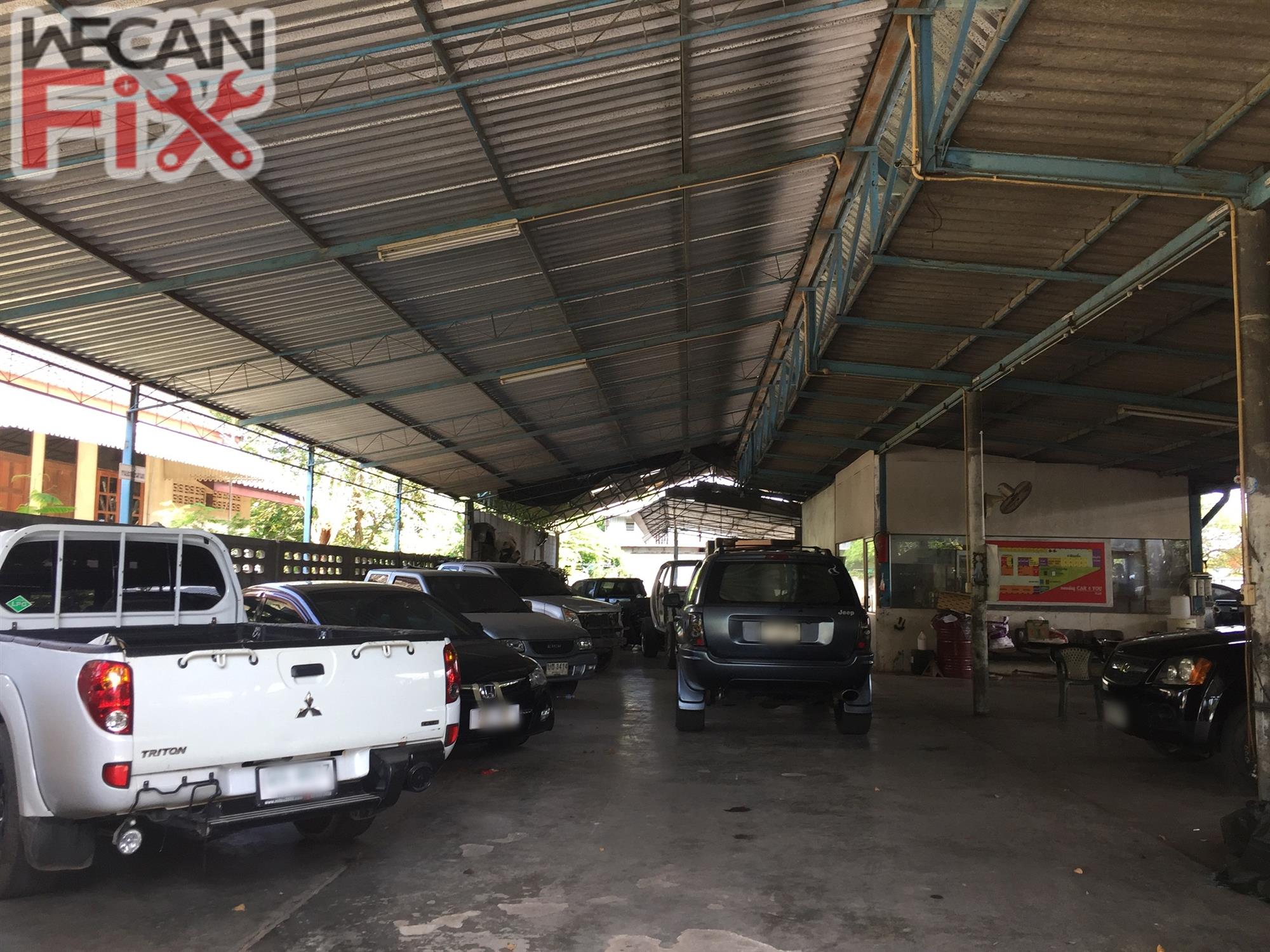 ที่จอดรถรอส่งคืนลูกค้า