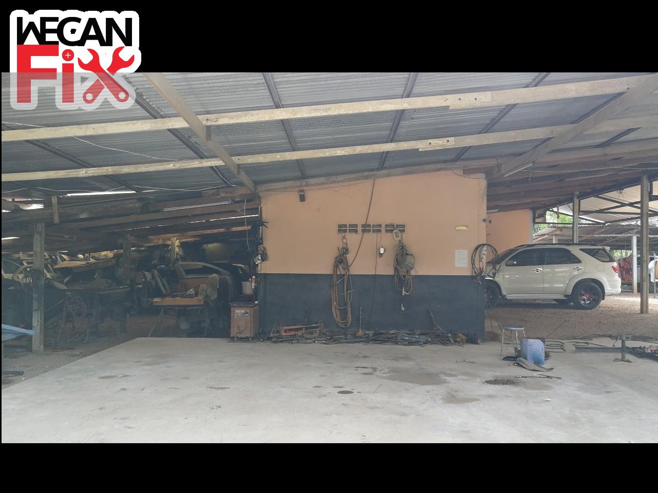 ที่จอดรถรอส่งคืนลูกค้า