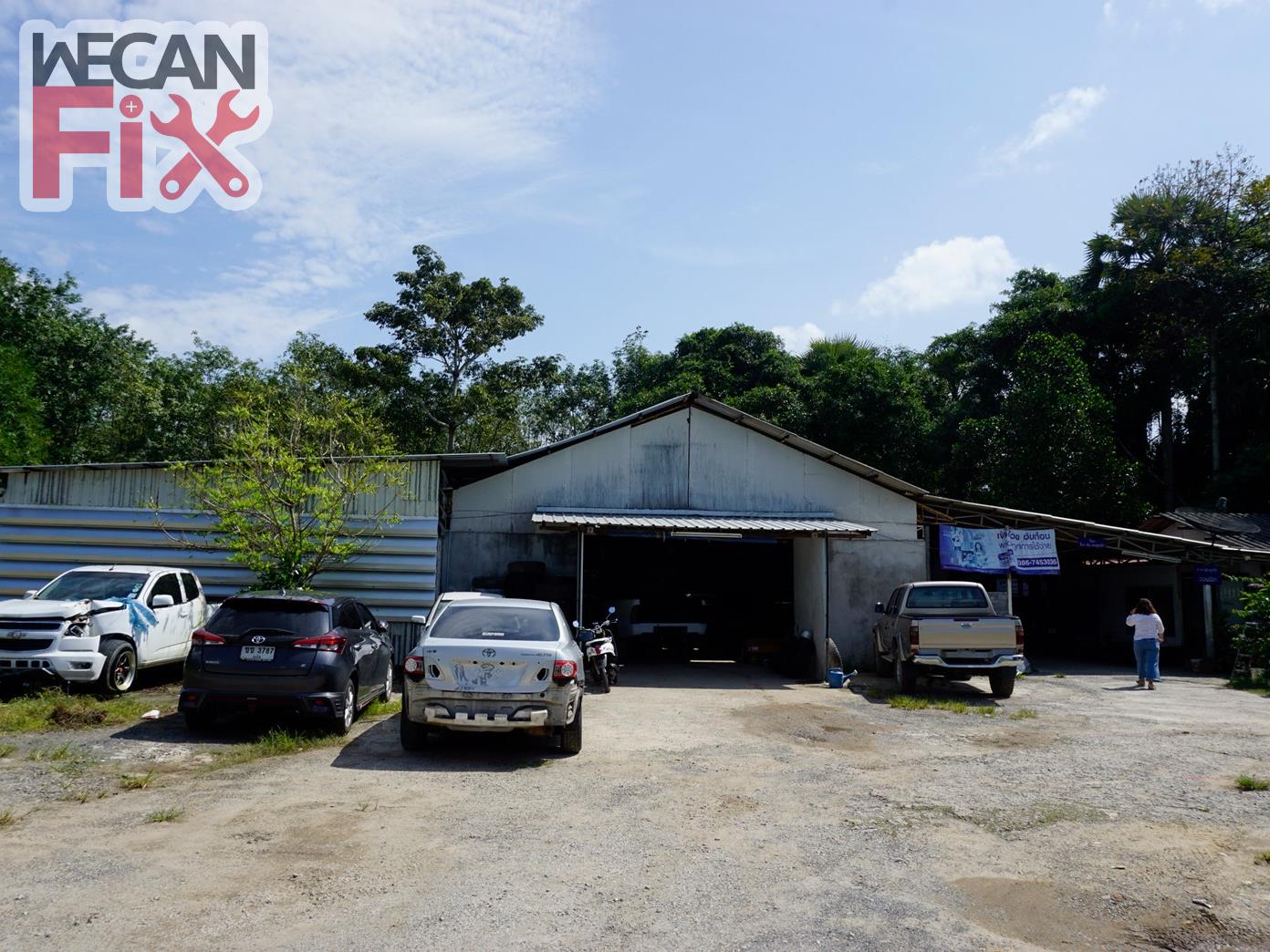 ที่จอดรถรอส่งคืนลูกค้า