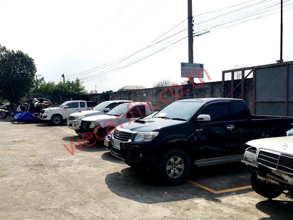 ที่จอดรถรอส่งคืนลูกค้า