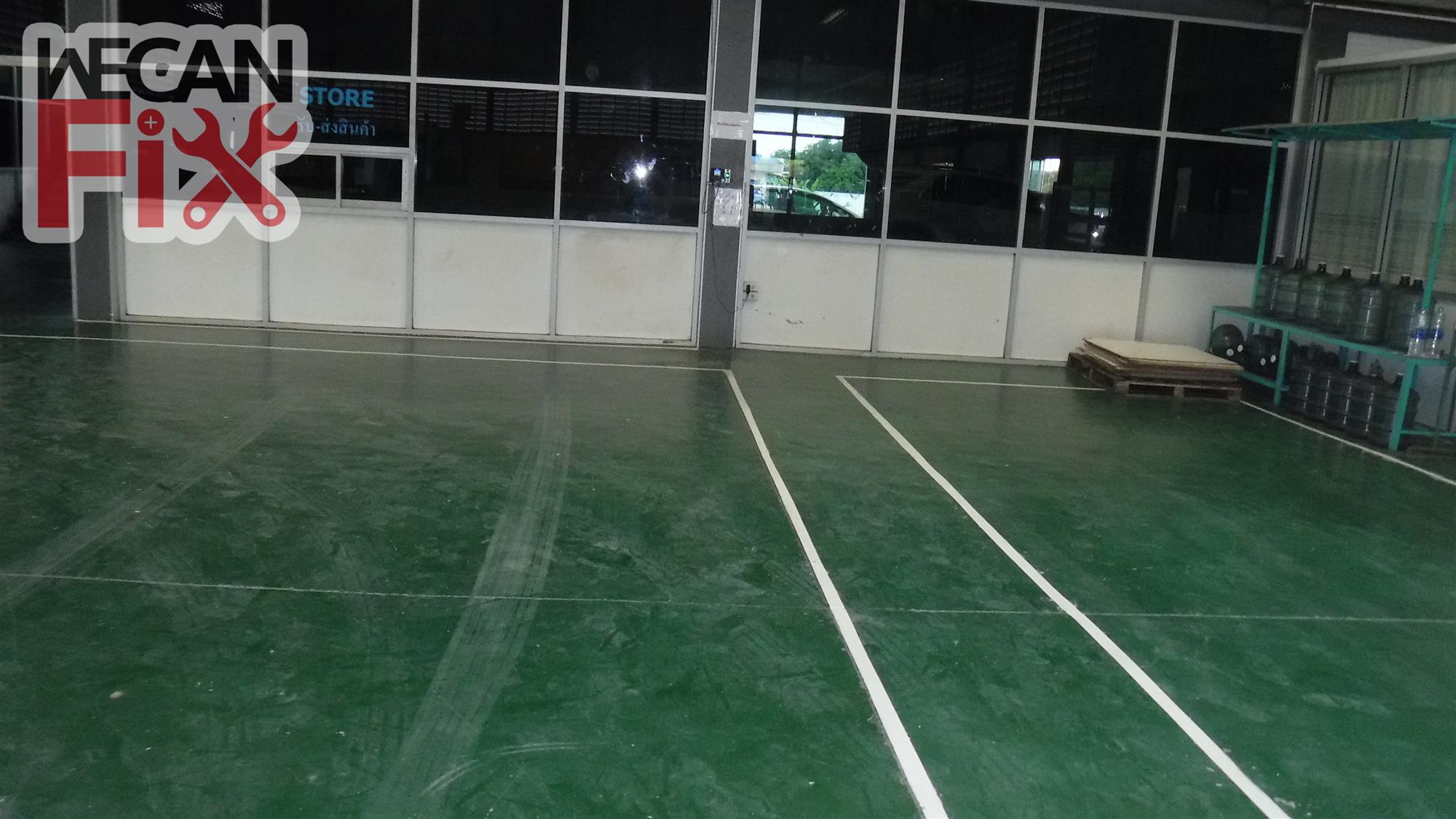 ที่จอดรถรอส่งคืนลูกค้า