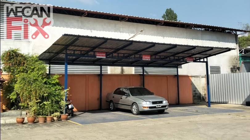 ที่จอดรถรอส่งคืนลูกค้า