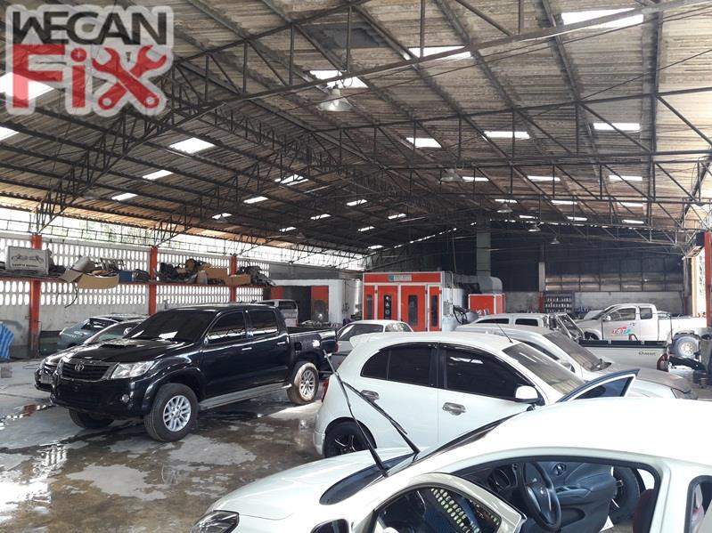 ที่จอดรถรอส่งคืนลูกค้า