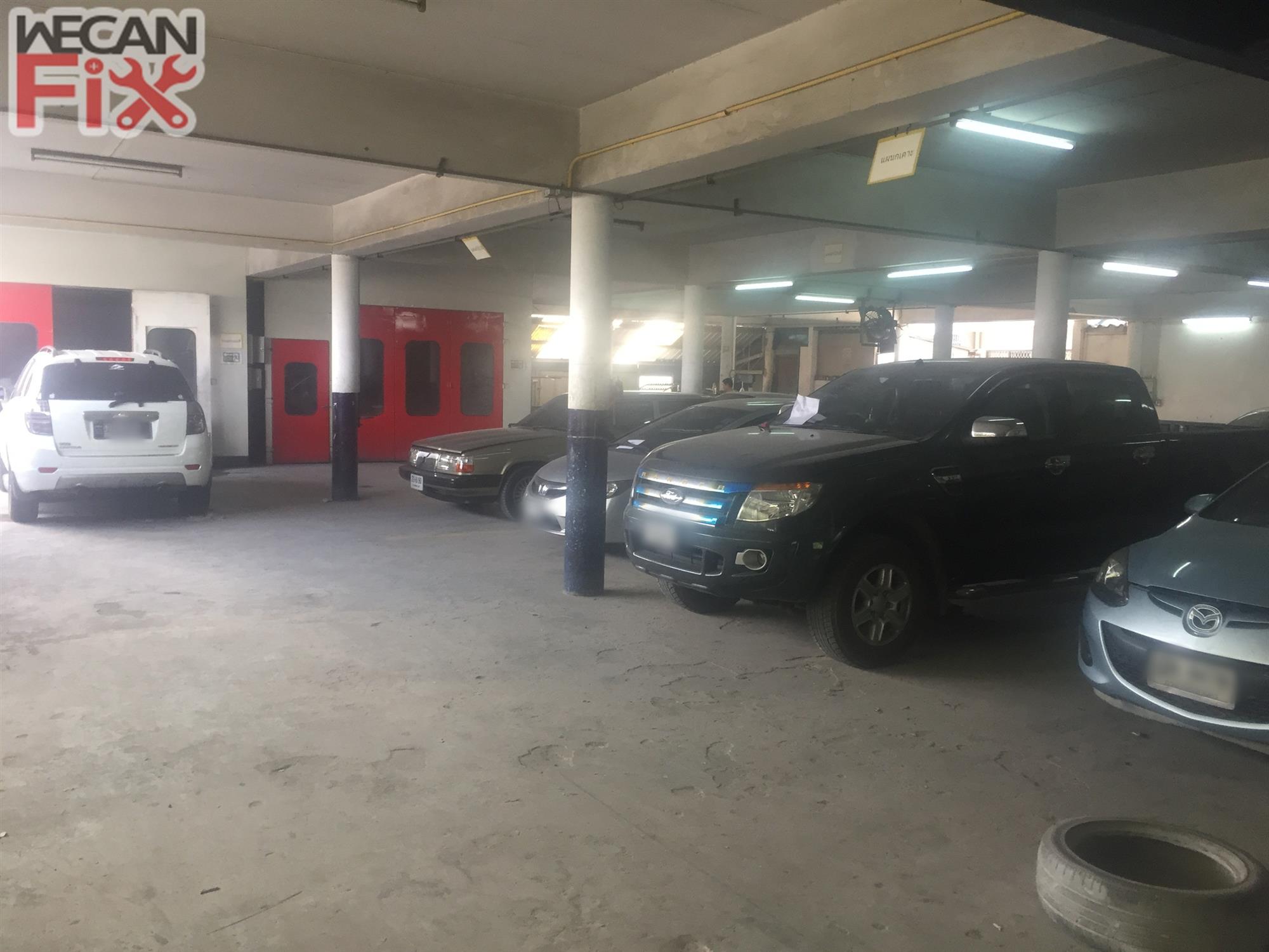 ที่จอดรถรอส่งคืนลูกค้า