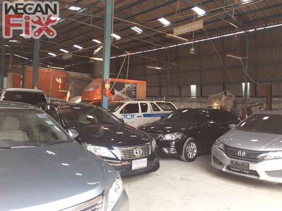 ที่จอดรถรอส่งคืนลูกค้า