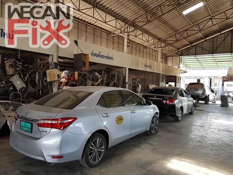 ที่จอดรถรอส่งคืนลูกค้า