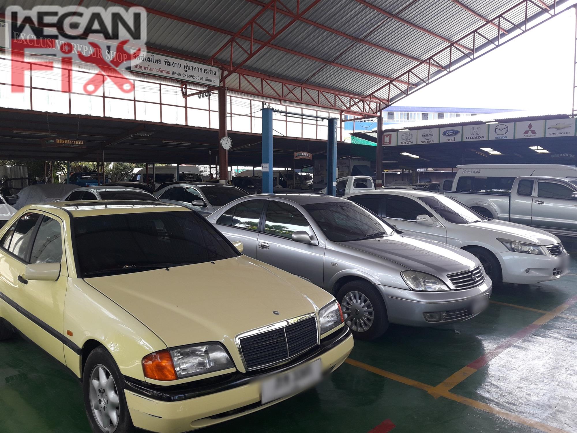 ที่จอดรถรอส่งคืนลูกค้า