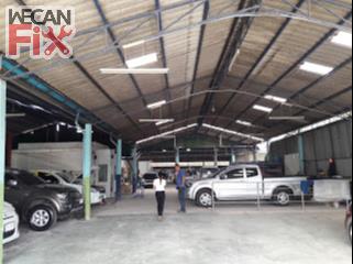 ที่จอดรถรอส่งคืนลูกค้า