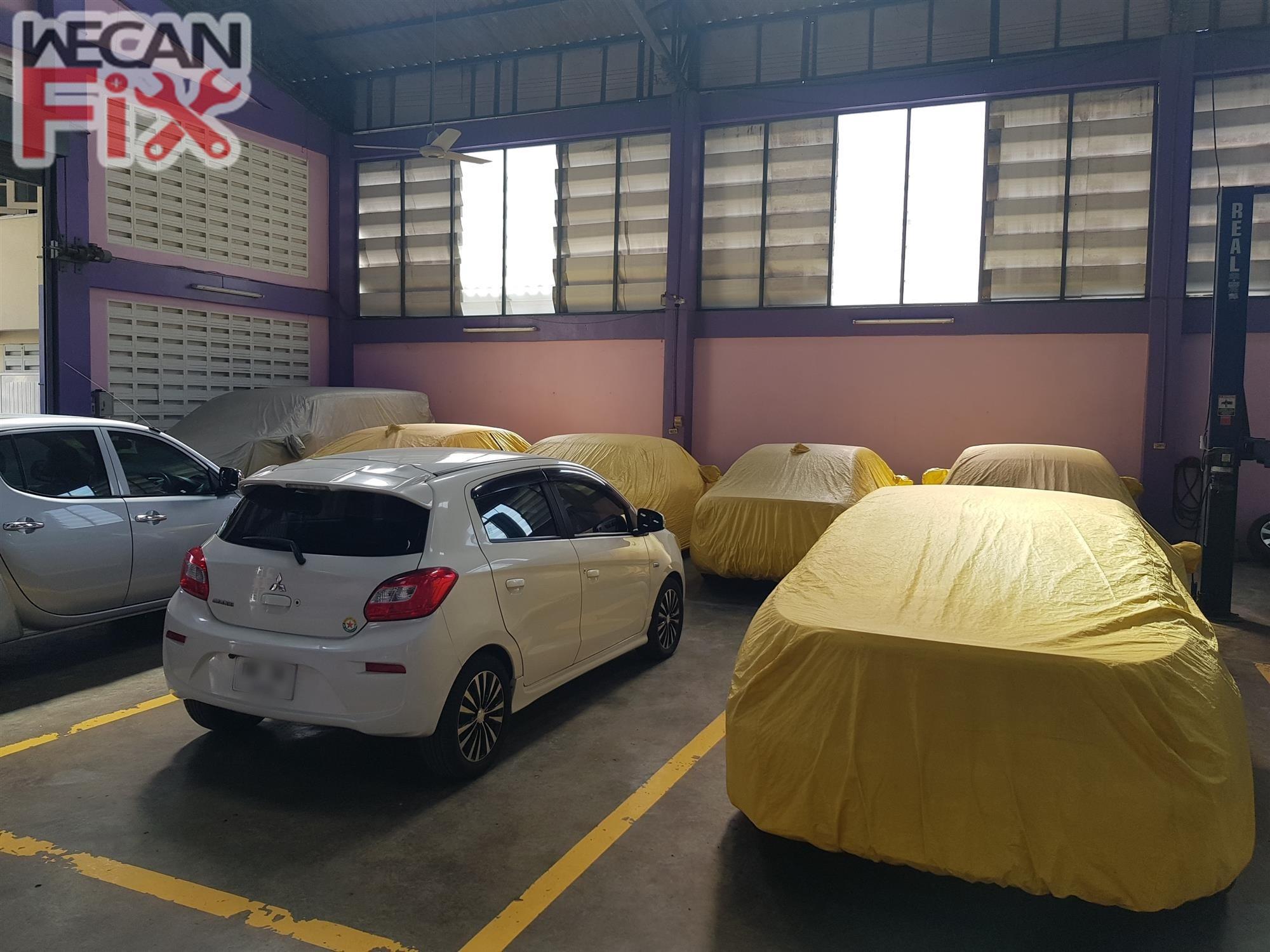 ที่จอดรถรอส่งคืนลูกค้า