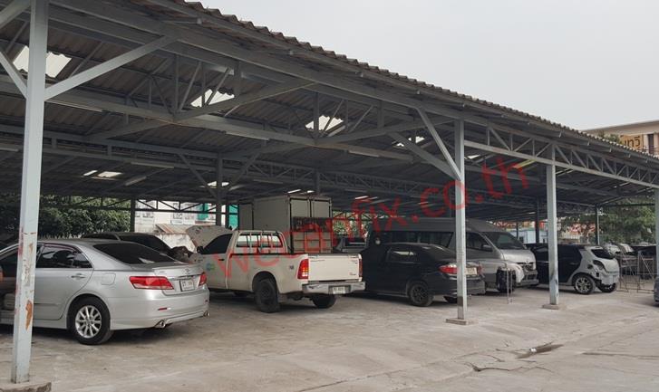 ที่จอดรถรอส่งคืนลูกค้า