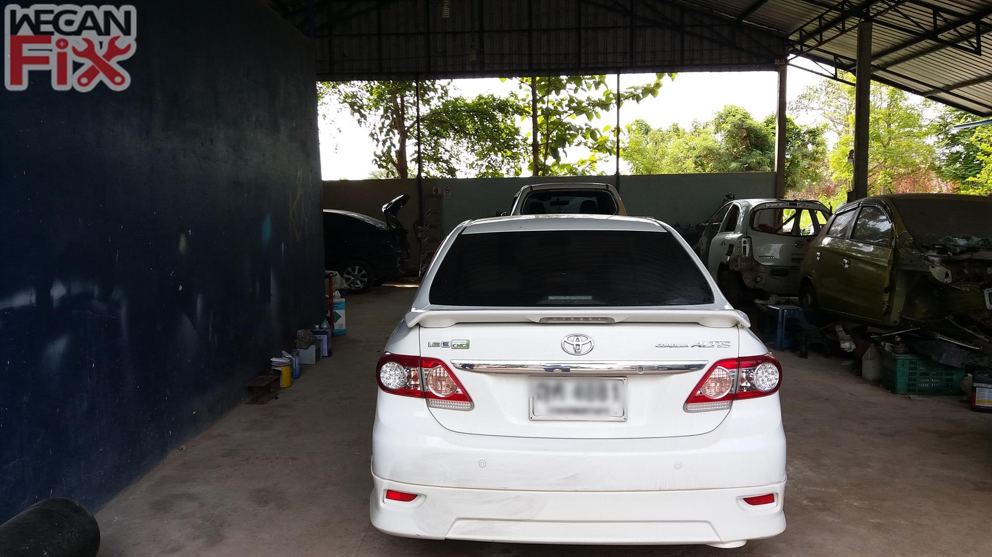 ที่จอดรถรอส่งคืนลูกค้า