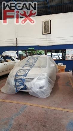 ที่จอดรถรอส่งคืนลูกค้า