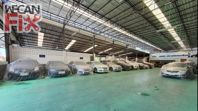 ที่จอดรถรอส่งคืนลูกค้า