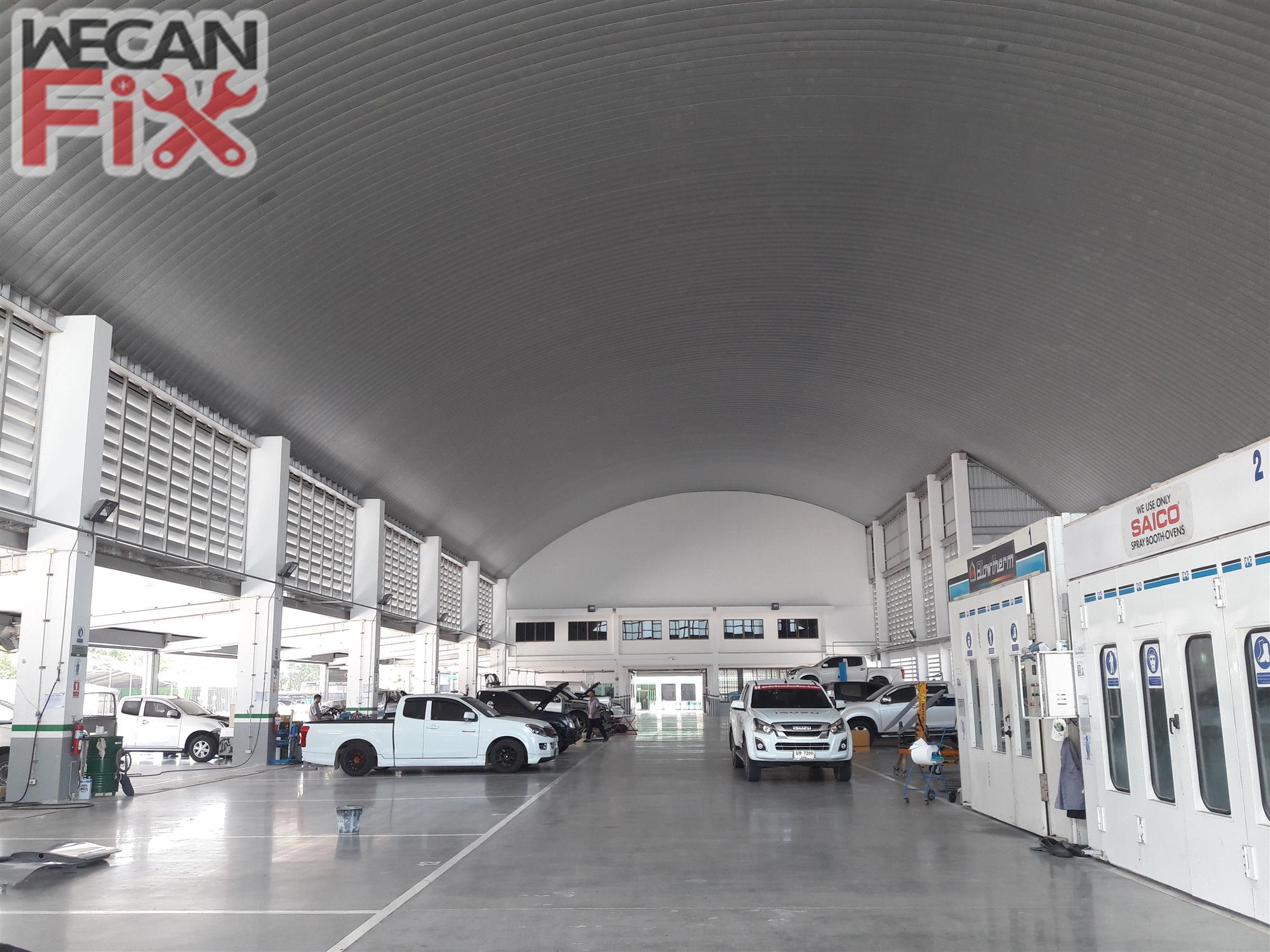 ที่จอดรถรอส่งคืนลูกค้า