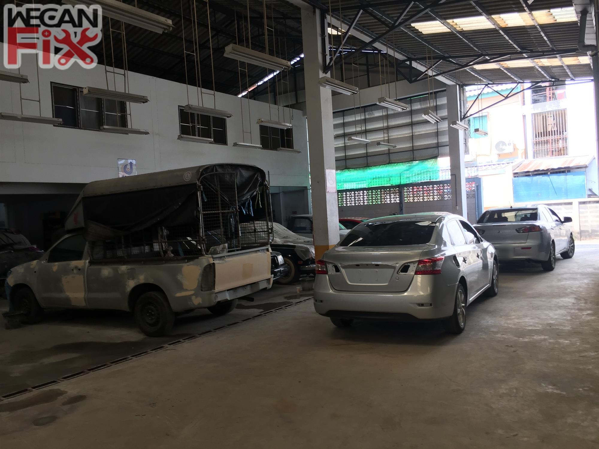 ที่จอดรถรอส่งคืนลูกค้า