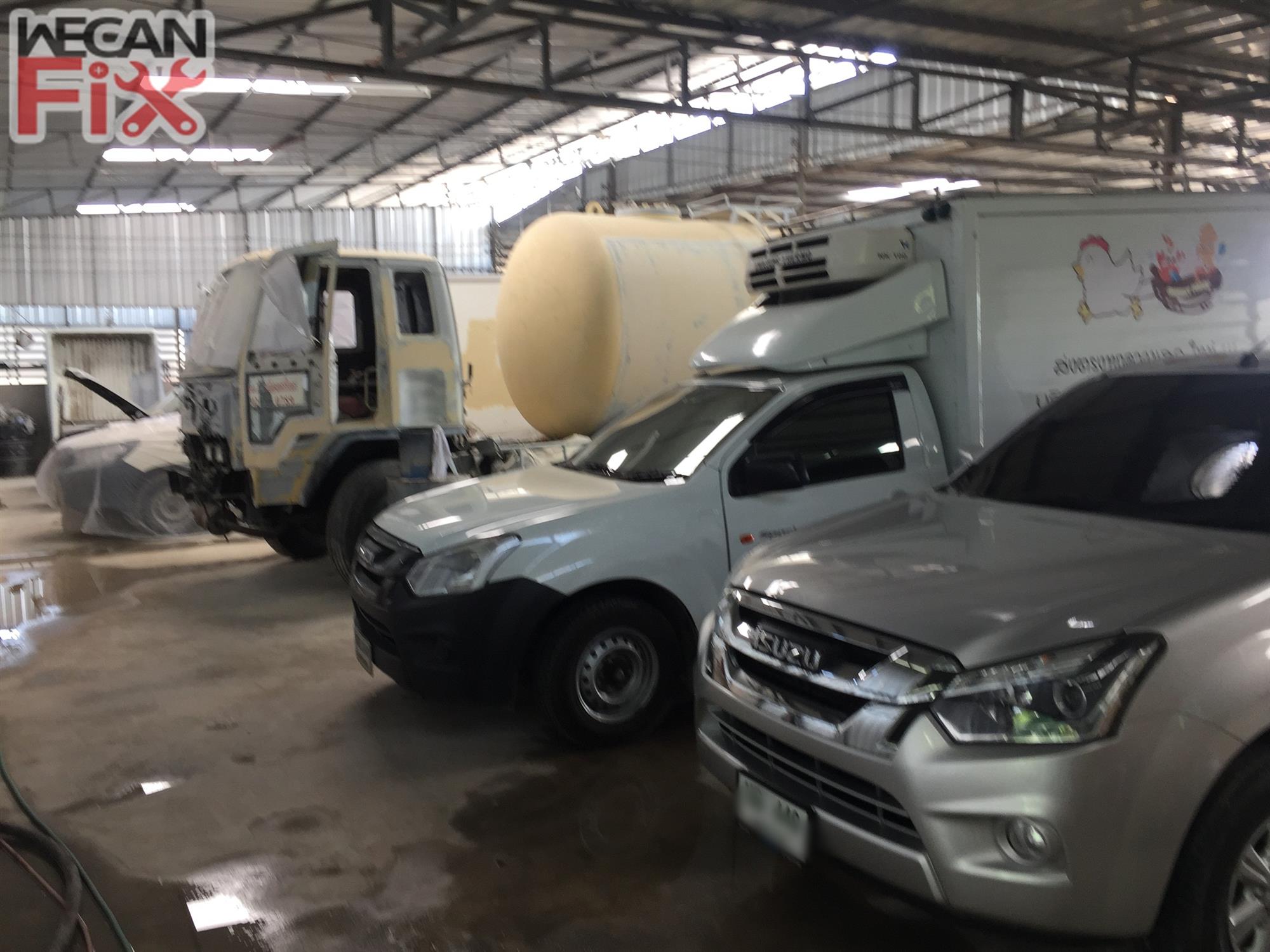 ที่จอดรถรอส่งคืนลูกค้า